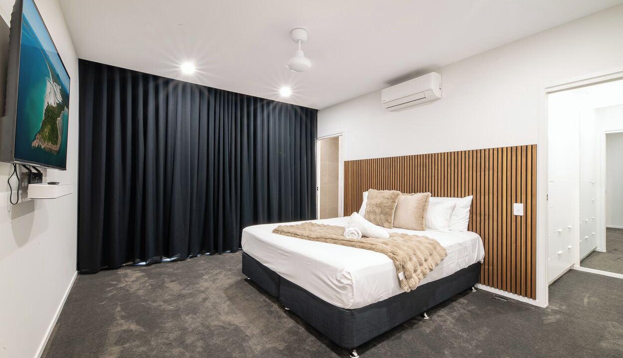 Photo of Bedroom in Airlie Beach
