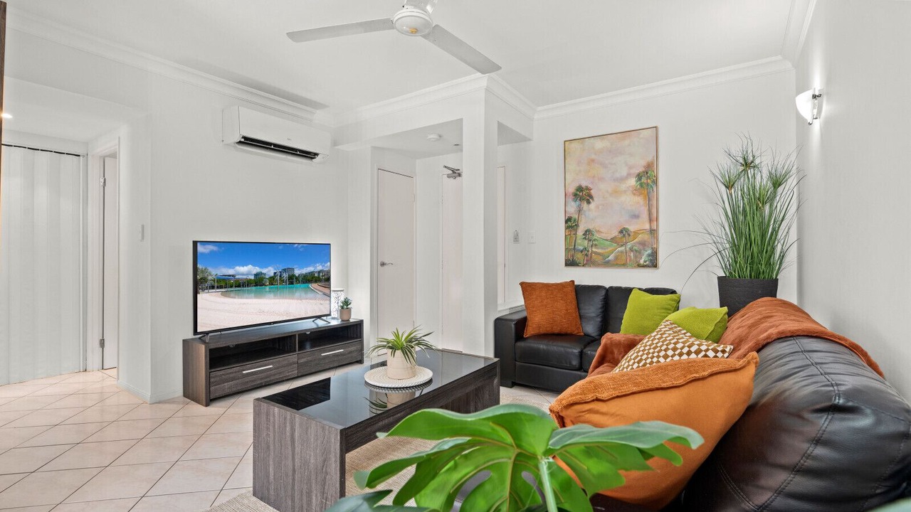 Photo of Livingroom in Cairns North