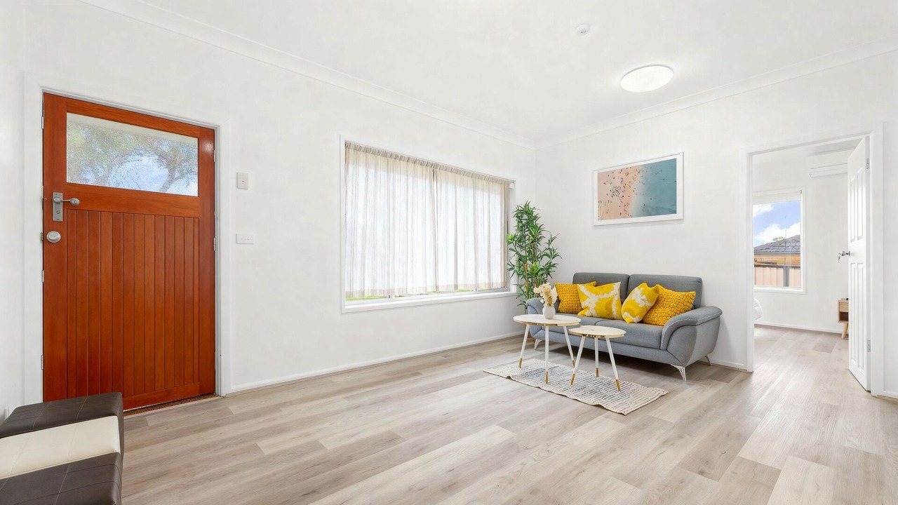 Photo of Livingroom in Auburn