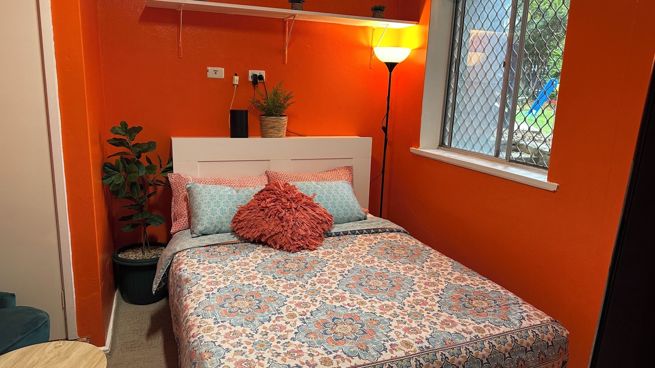 Photo of Bedroom in Lyons