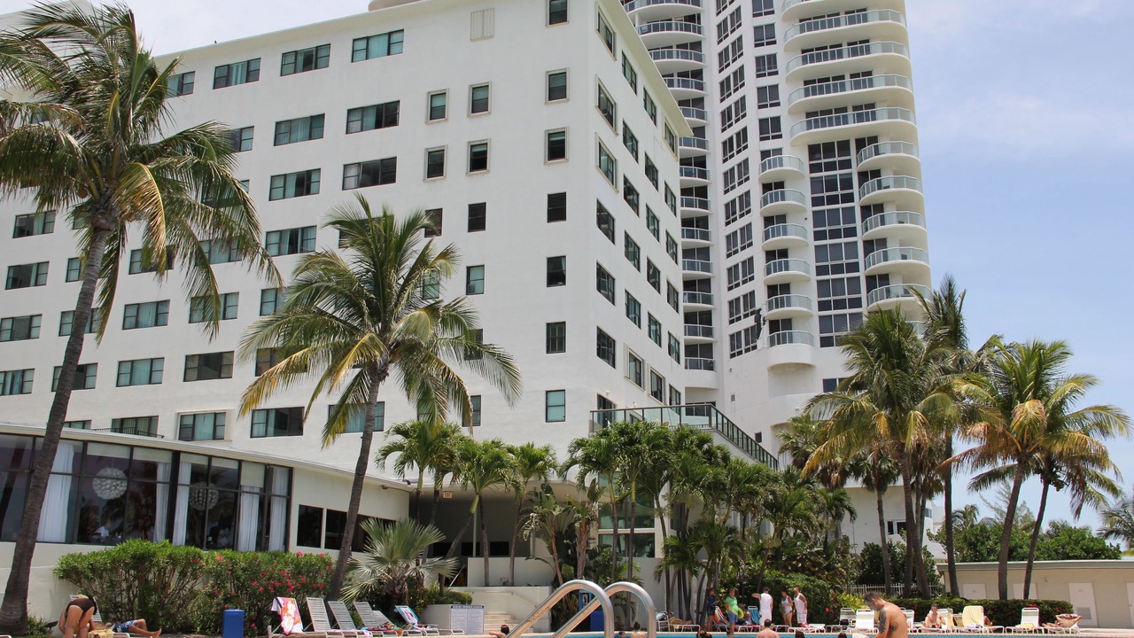 Photo of Outdoor in Mid Beach