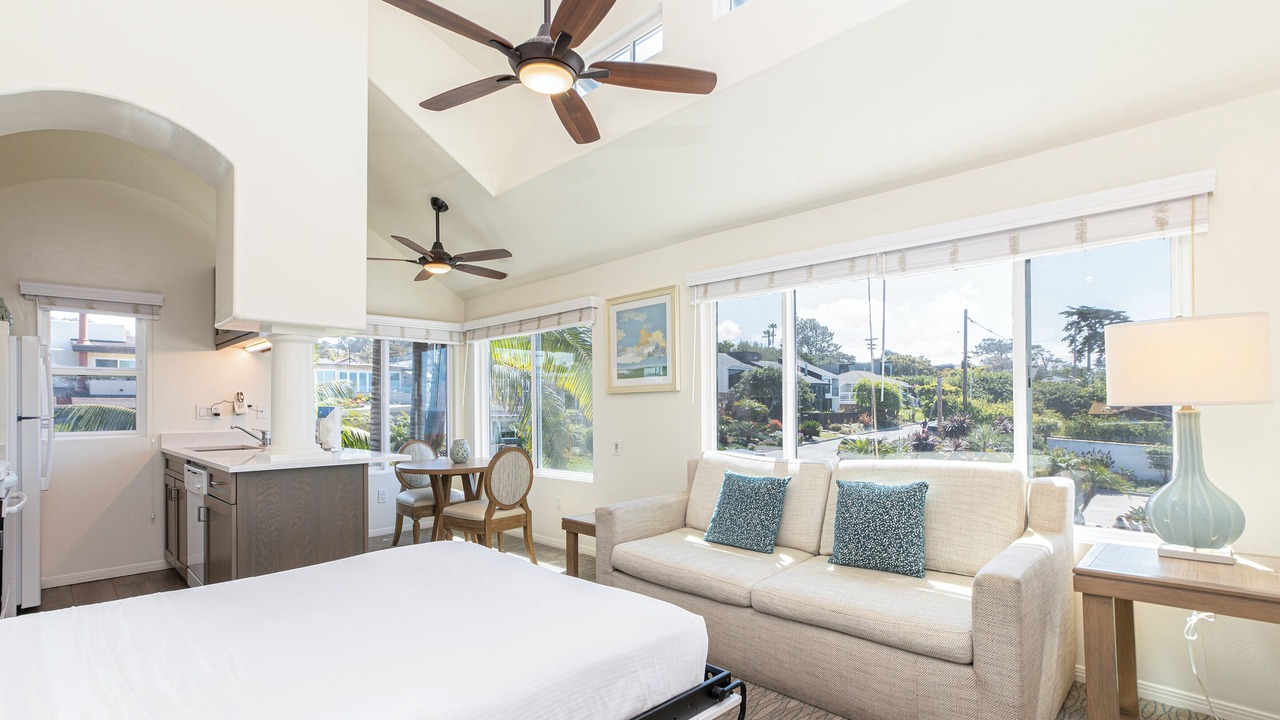 Photo of Bedroom in Del Mar