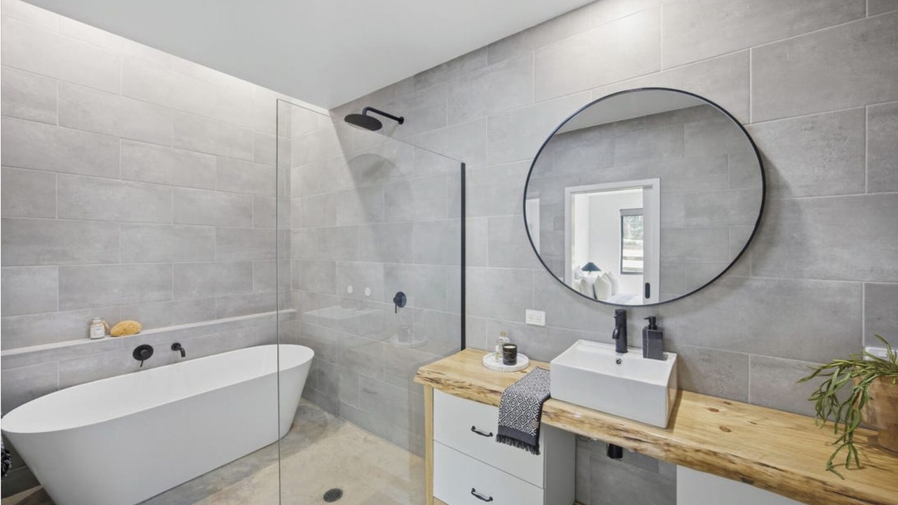 Photo of Bathroom in Marysville