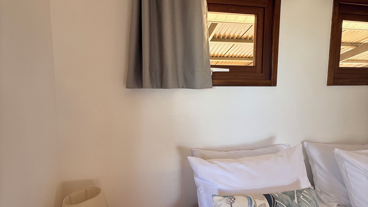 Photo of Bedroom in Teahupoo