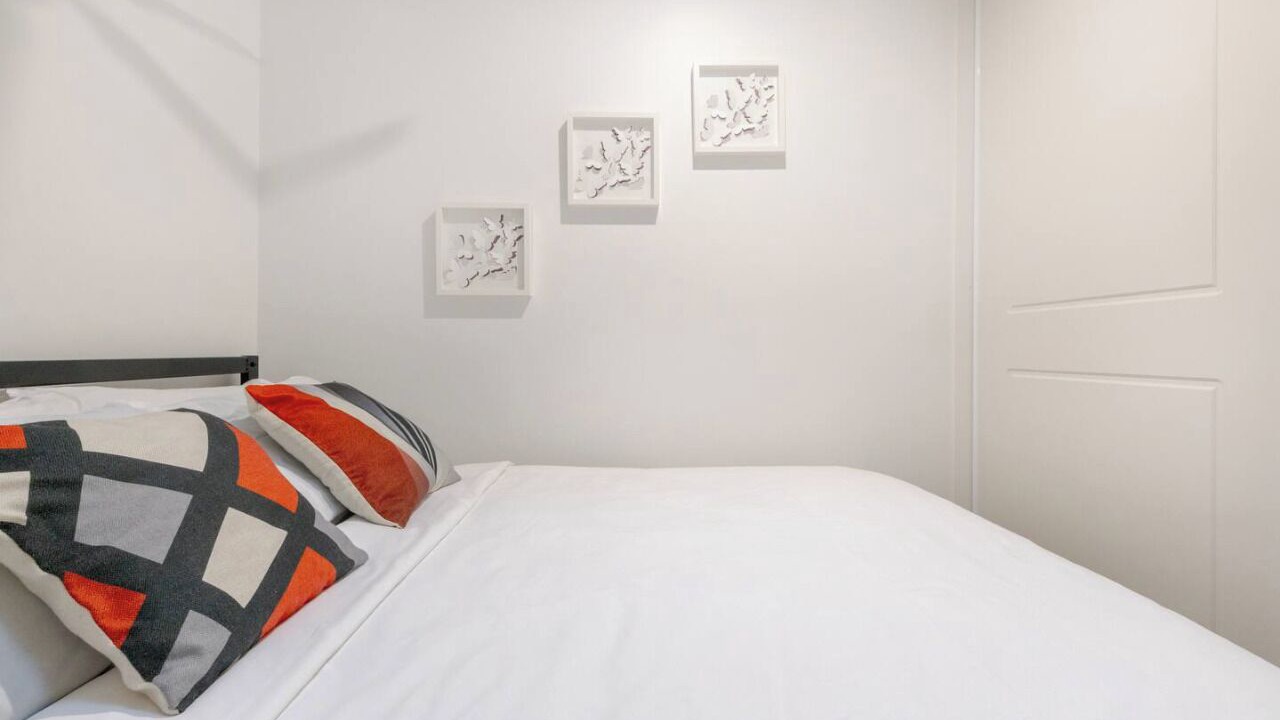 Photo of Bedroom in Windsor Gardens