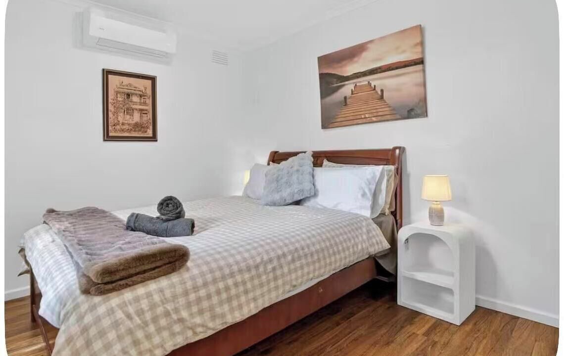 Photo of Bedroom in Frankston East
