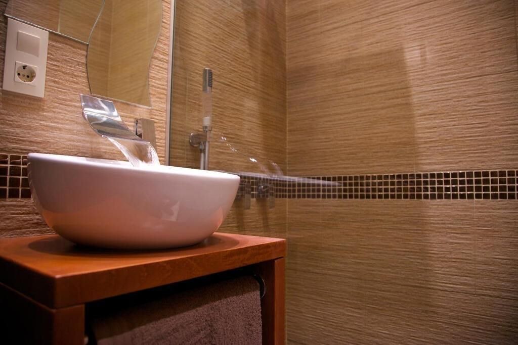 Photo of Bathroom in La Trinidad-San Juan y Todos los Santos
