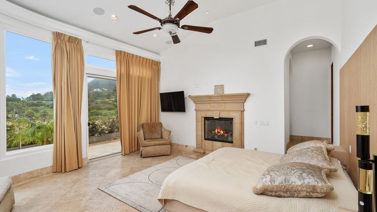Photo of Bedroom in Western Malibu