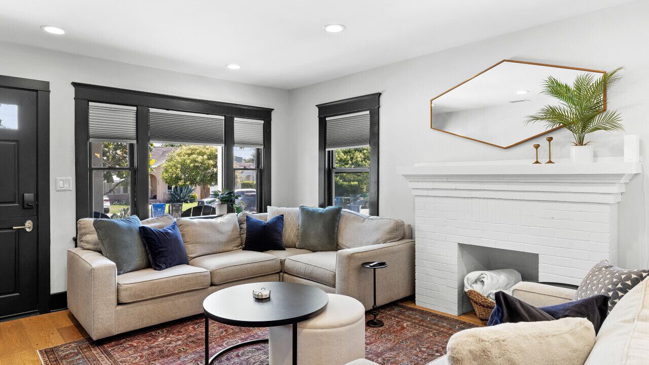 Photo of Bedroom in Mid City