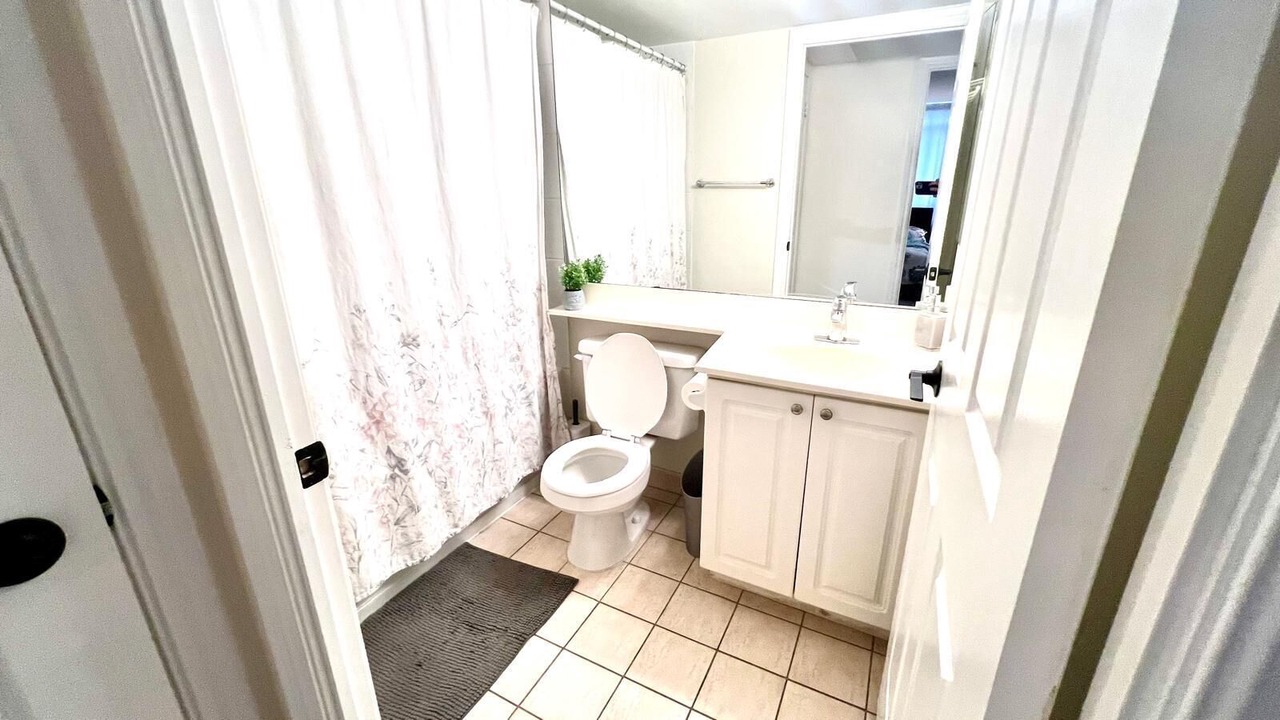 Photo of Bathroom in Downtown Mississauga