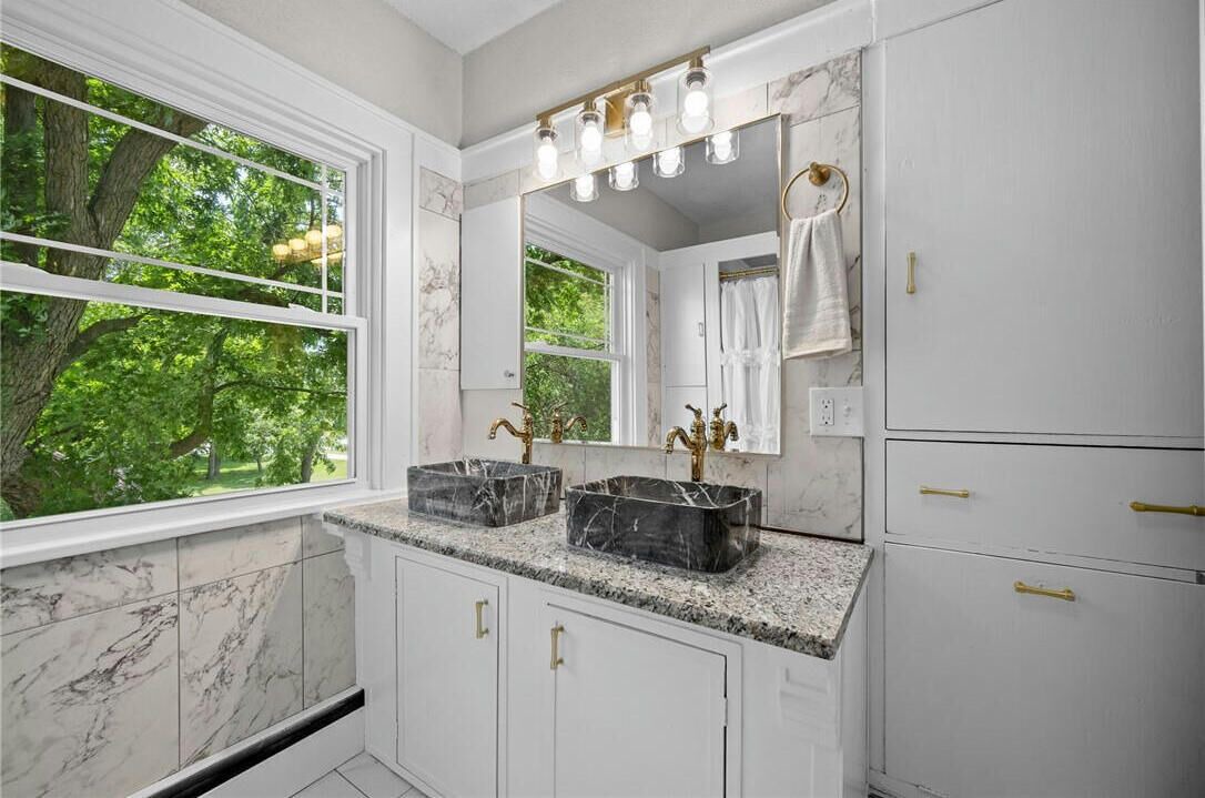 Photo of Bathroom in West Des Moines