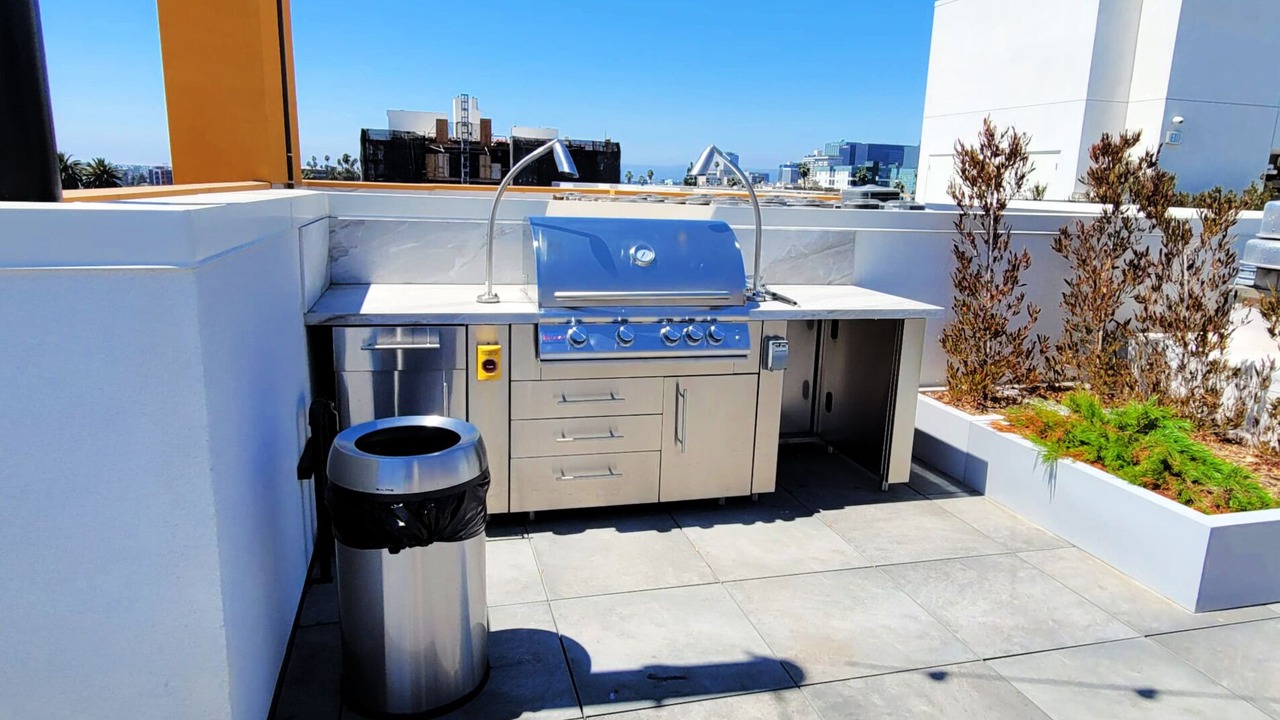 Photo of Outdoor in Pico-Union