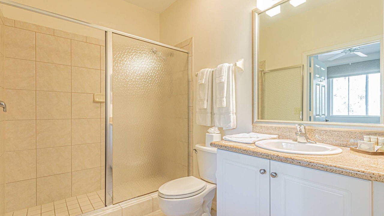 Photo of Bathroom in Naples