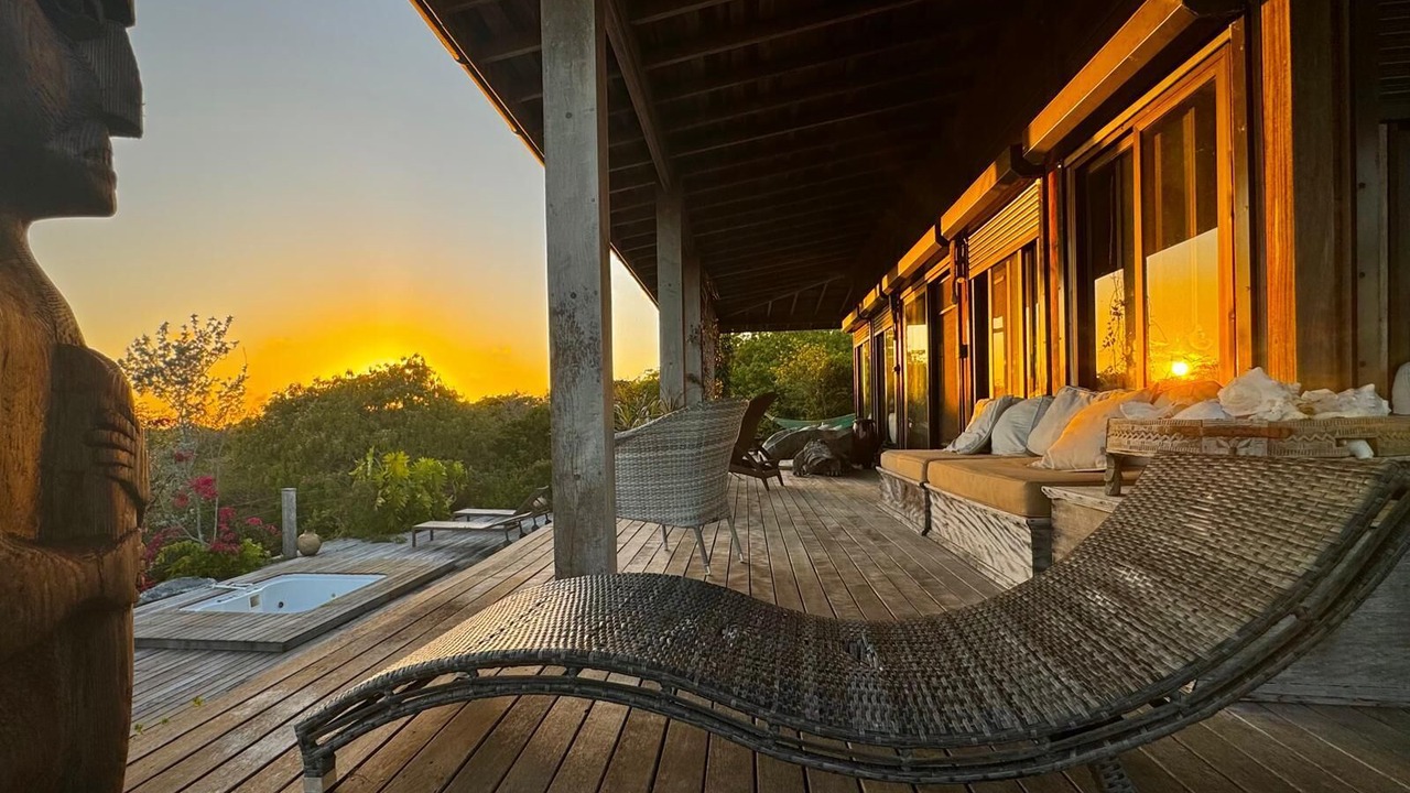 Photo of Patio Balcony in Cat Island