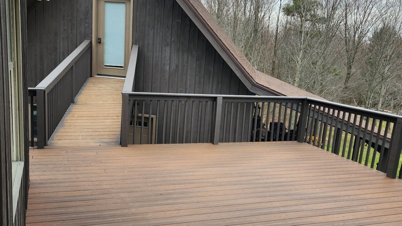Photo of Patio Balcony in Conesus