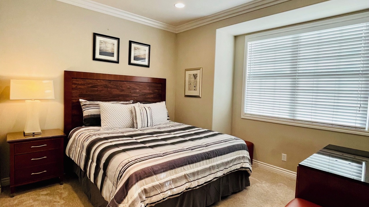 Photo of Bedroom in East Side Costa Mesa