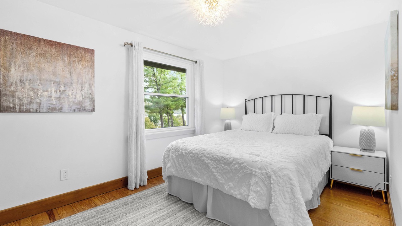 Photo of Bedroom in Canandaigua