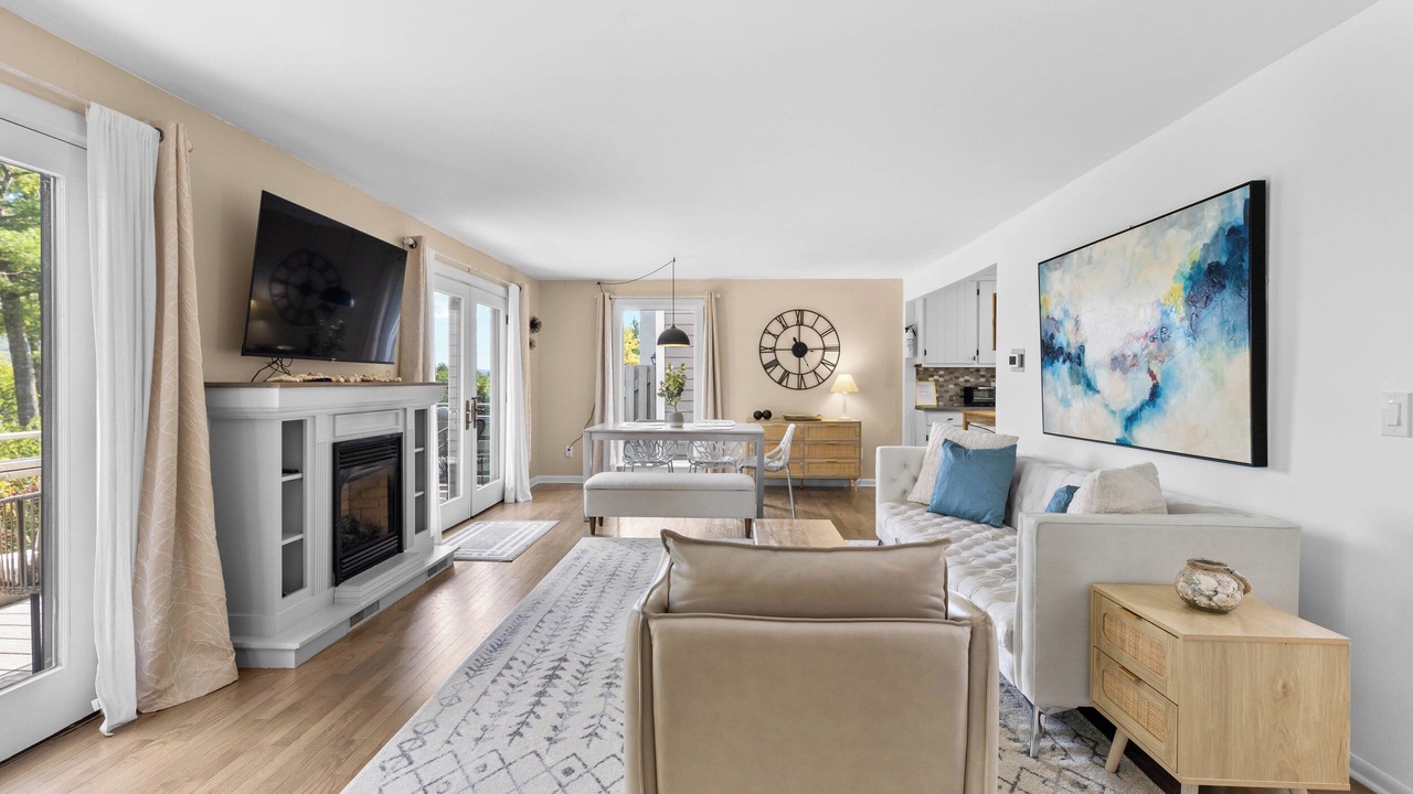 Photo of Livingroom in Canandaigua