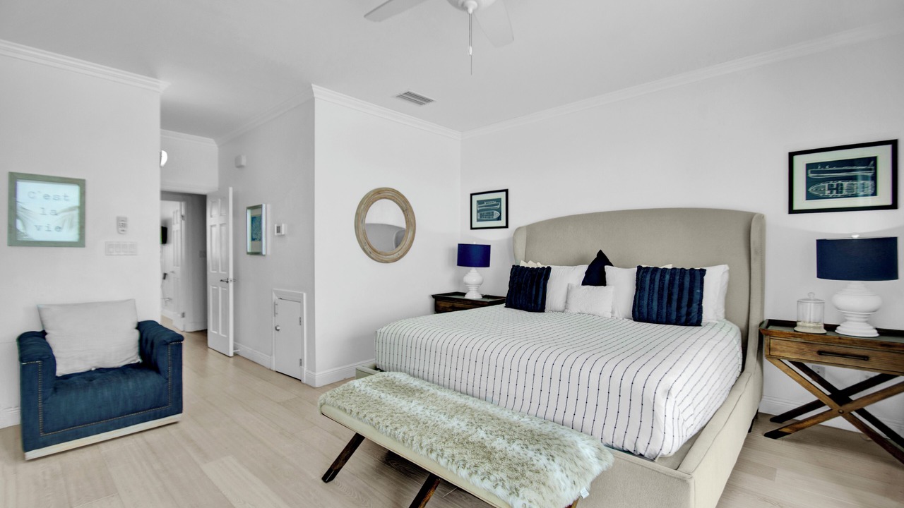 Photo of Bedroom in Palm Cay