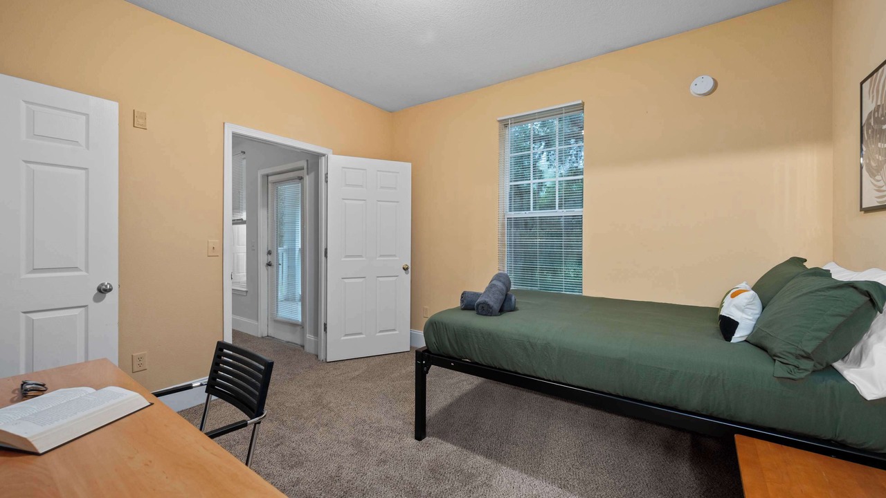 Photo of Bedroom in Temple Terrace