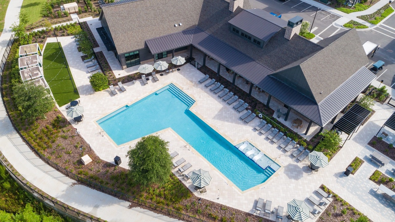 Photo of Outdoor in Deerwood