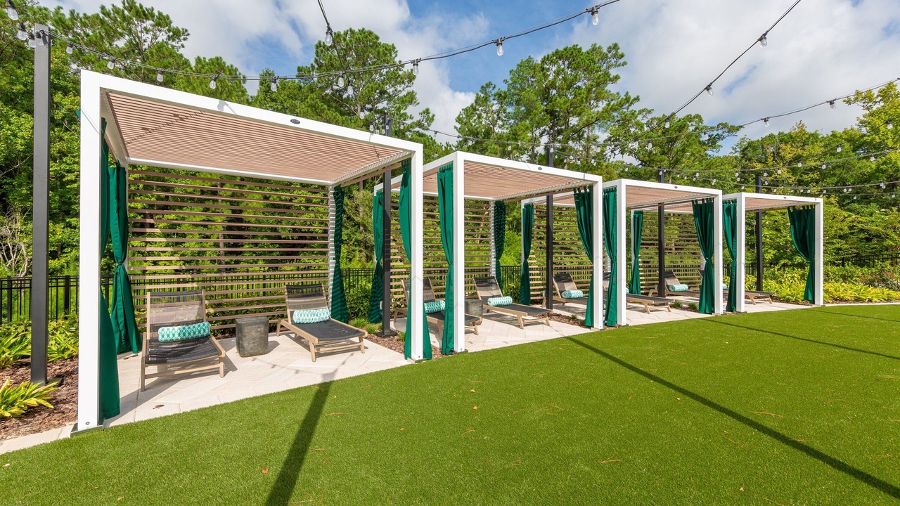 Photo of Outdoor in Deerwood