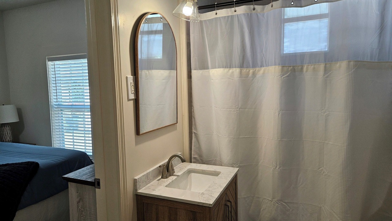 Photo of Bedroom in Northport