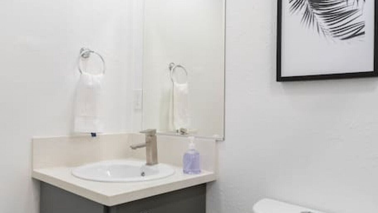 Photo of Bathroom in Alhambra