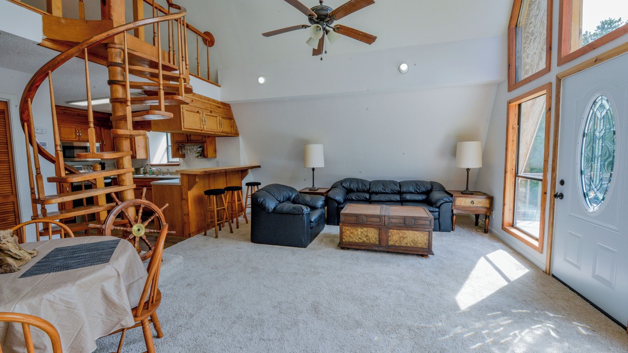 Photo of Livingroom in Tuscaloosa