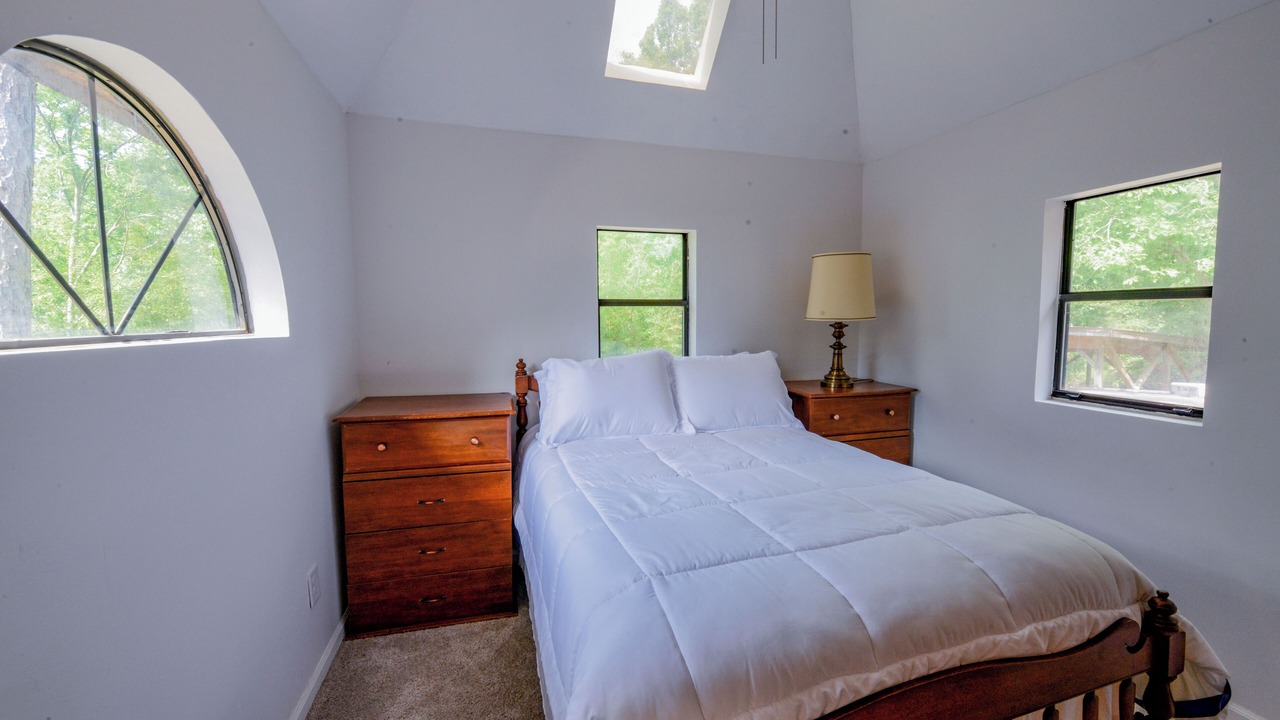 Photo of Bedroom in Tuscaloosa
