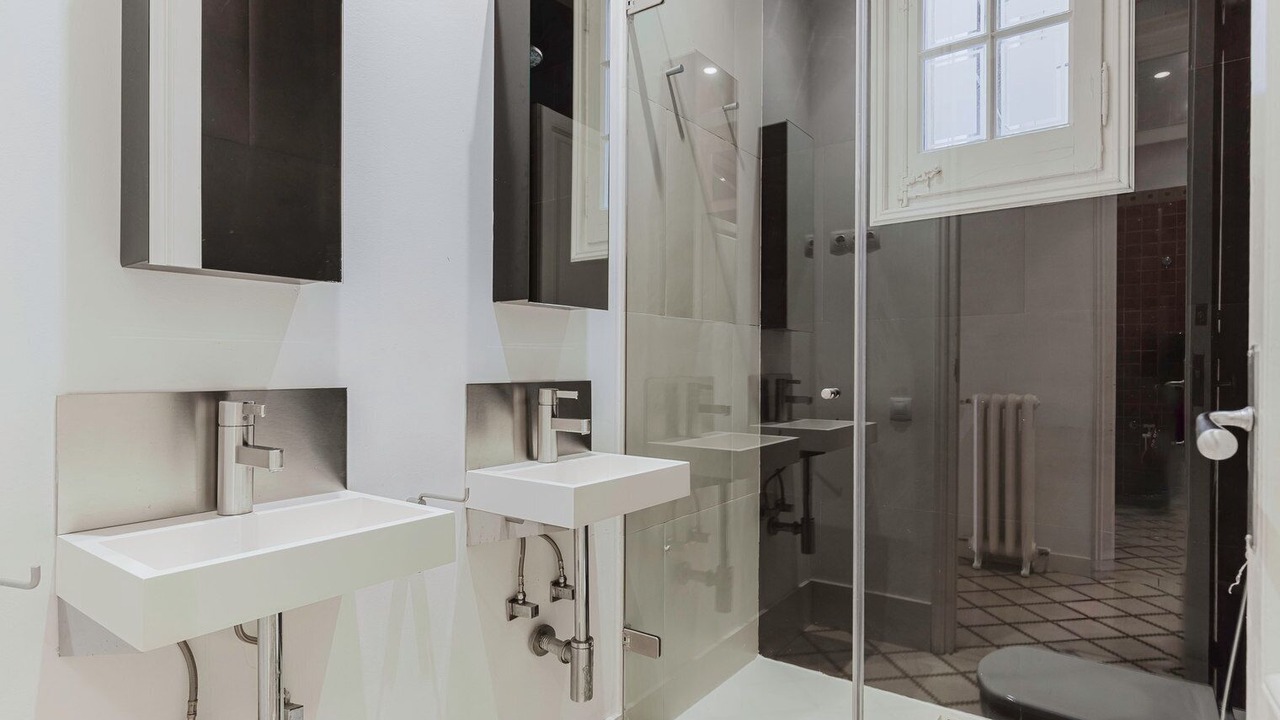 Photo of Bathroom in Eixample