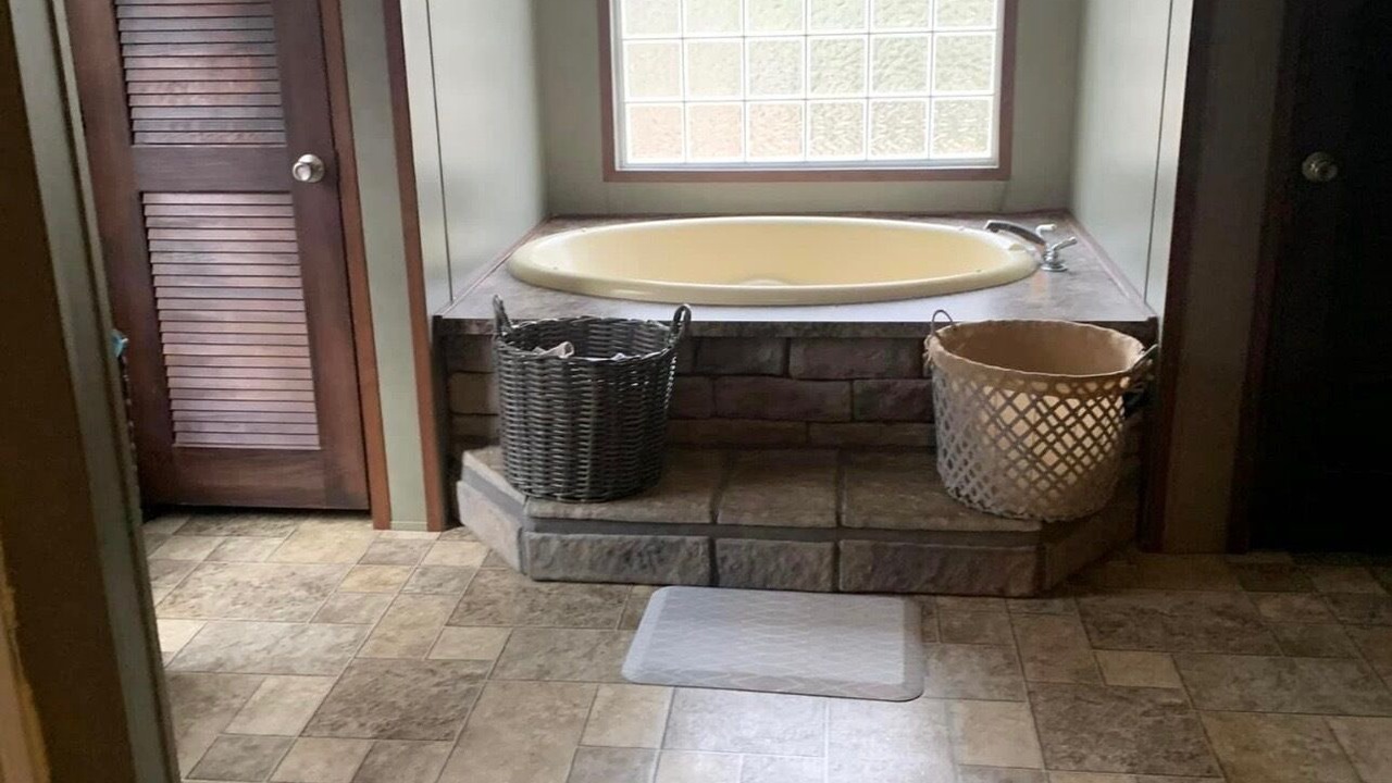 Photo of Bathroom in Jachin