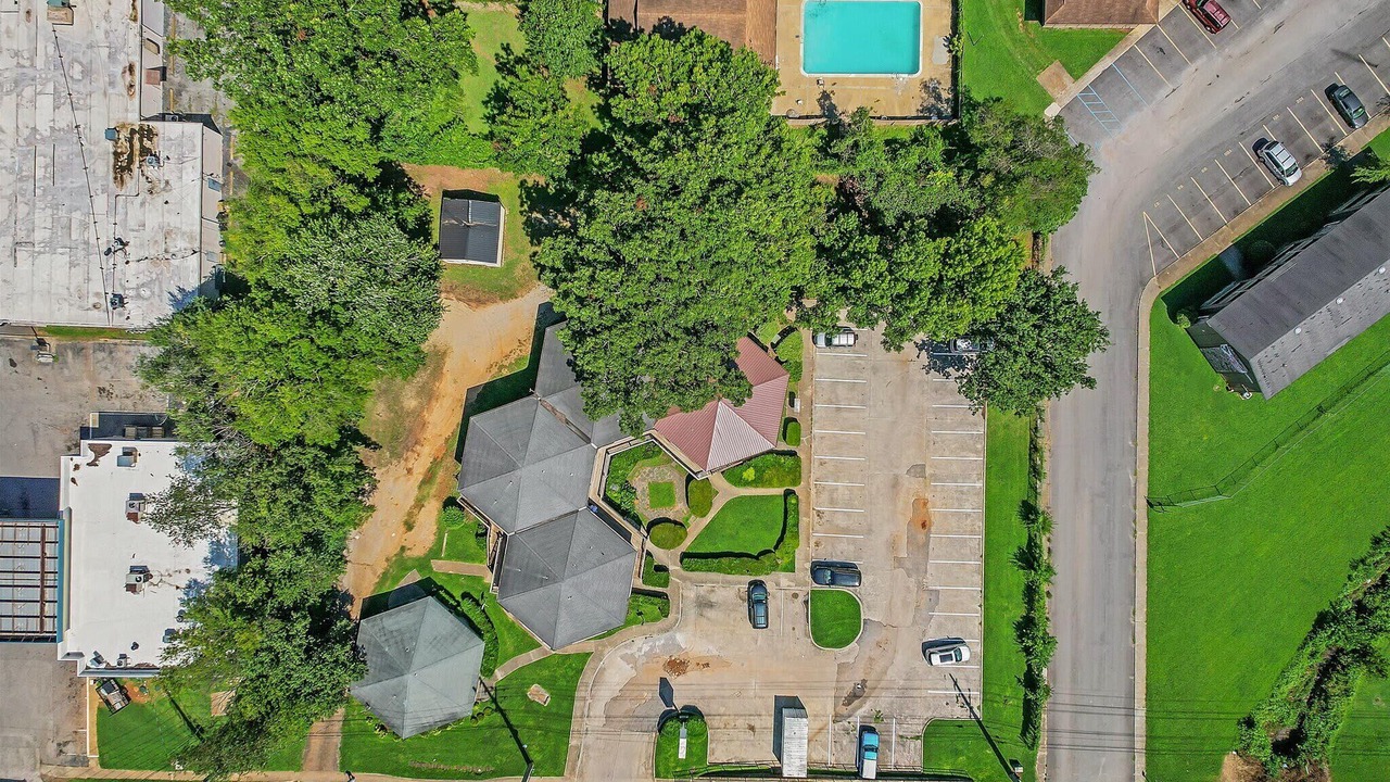 Photo of Others in Huntsville