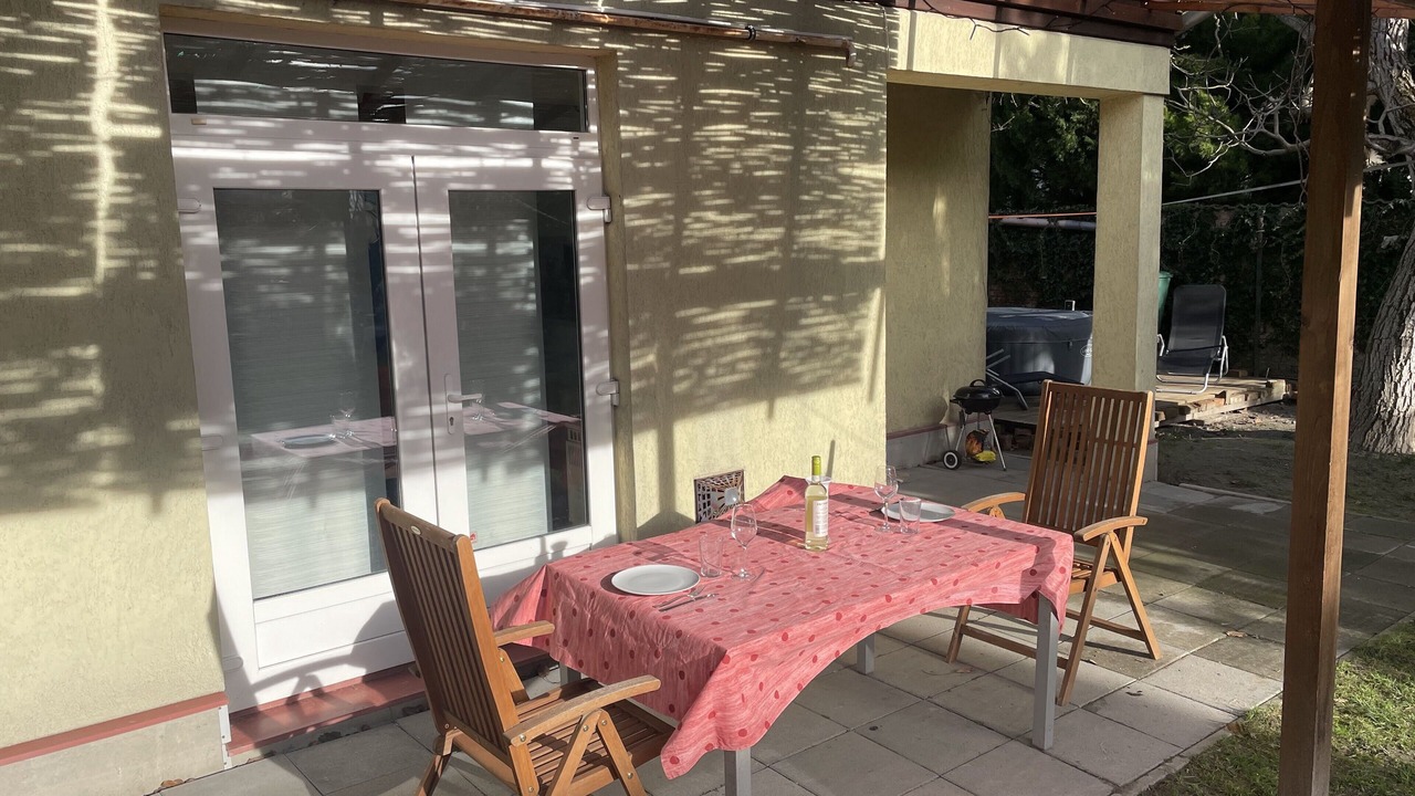 Photo of Outdoor in Bekasmegyer