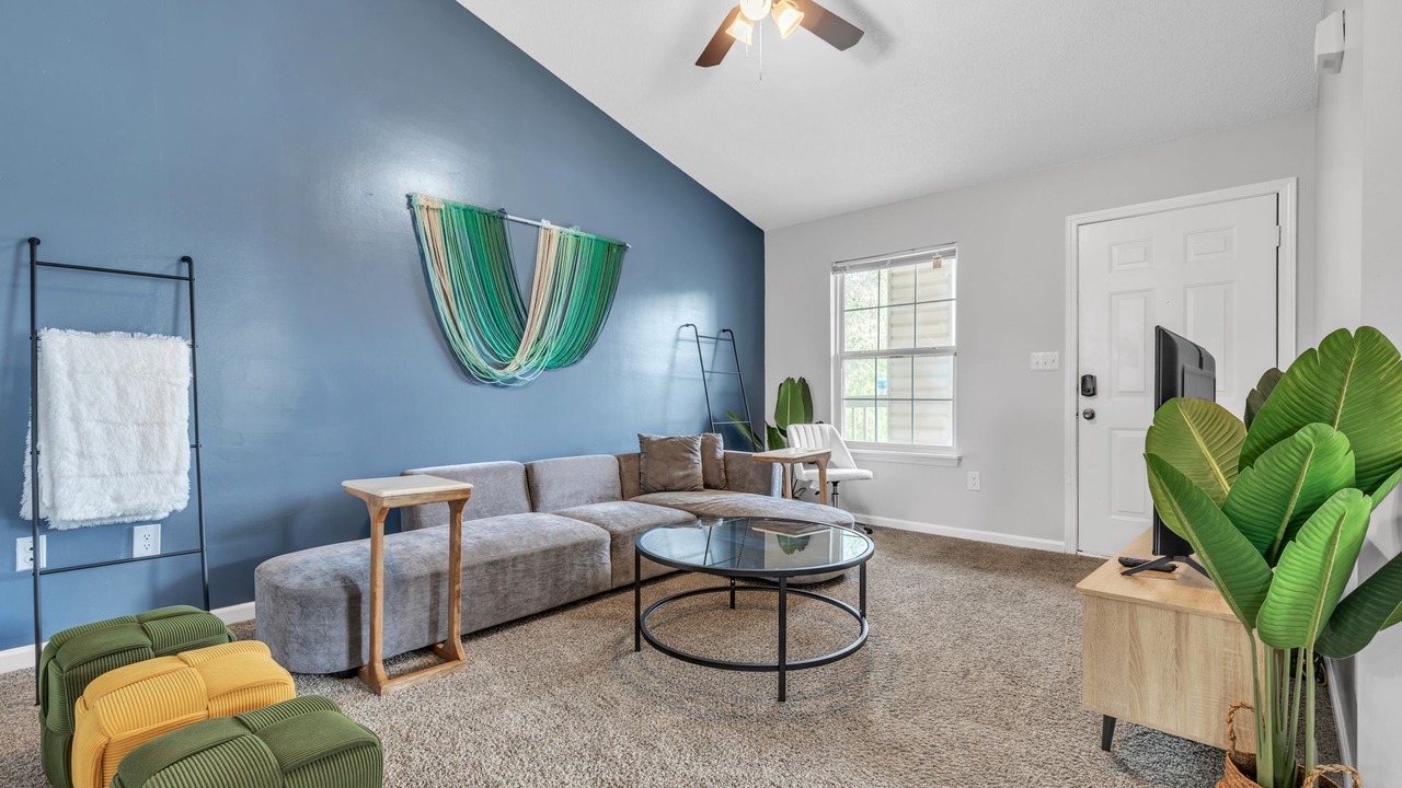 Photo of Livingroom in Westover