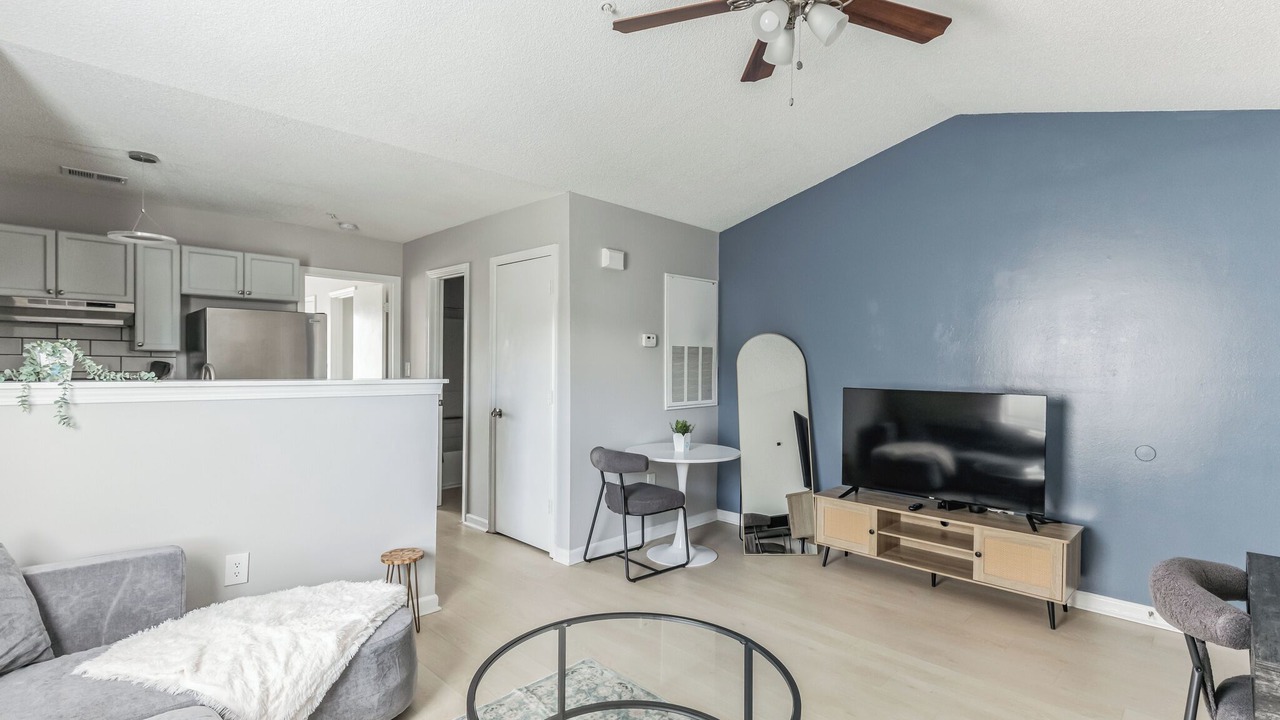 Photo of Livingroom in Westover