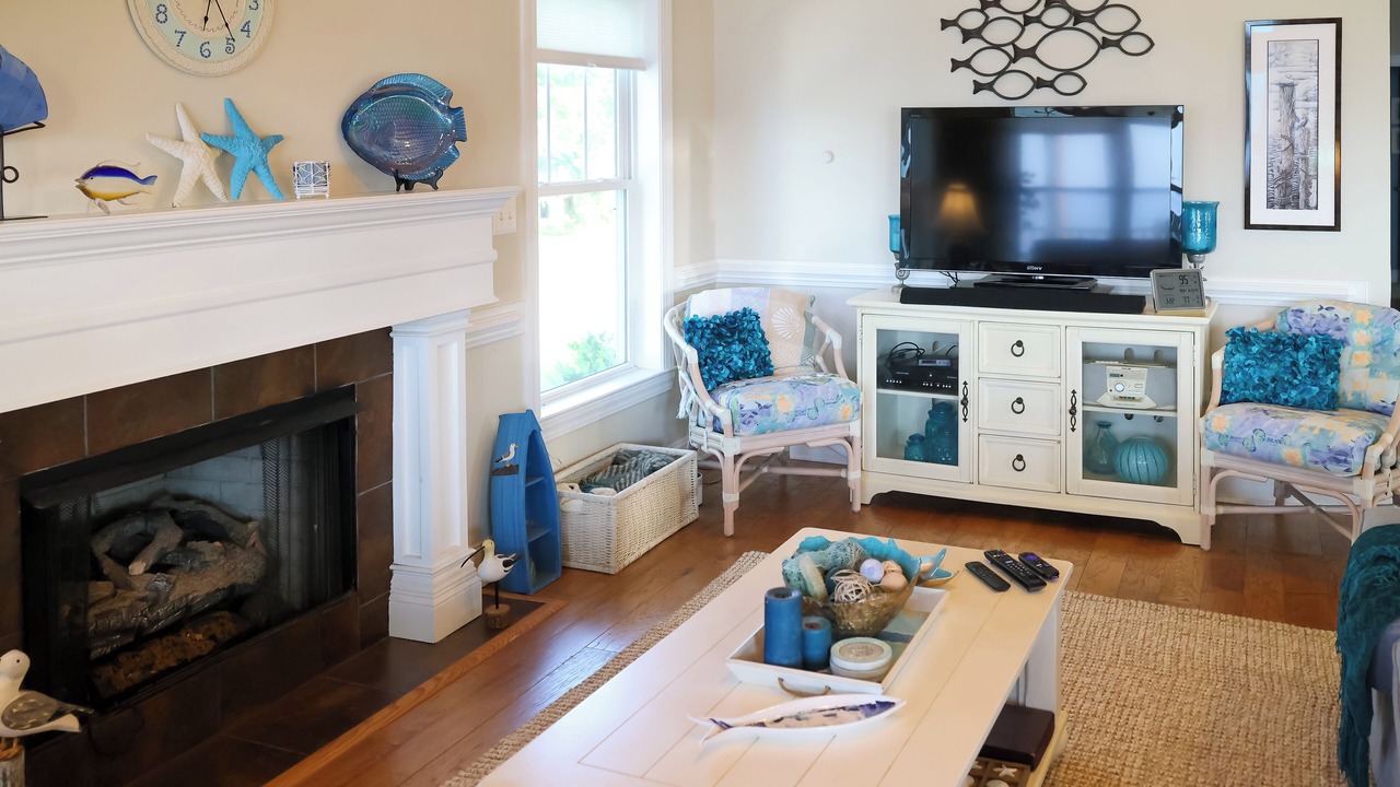 Photo of Livingroom in Aurora