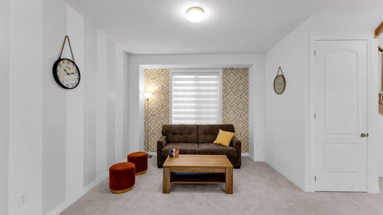 Photo of Livingroom in Centre Wellington