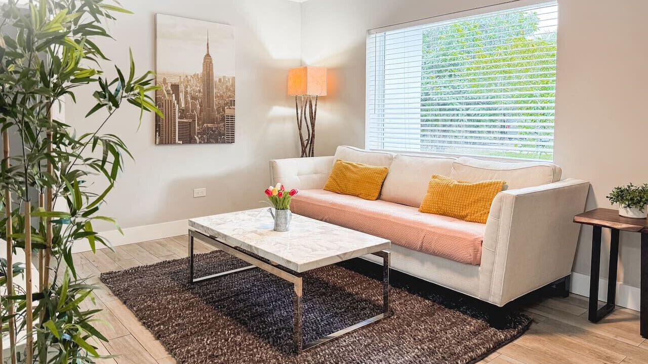 Photo of Livingroom in Biscayne Park