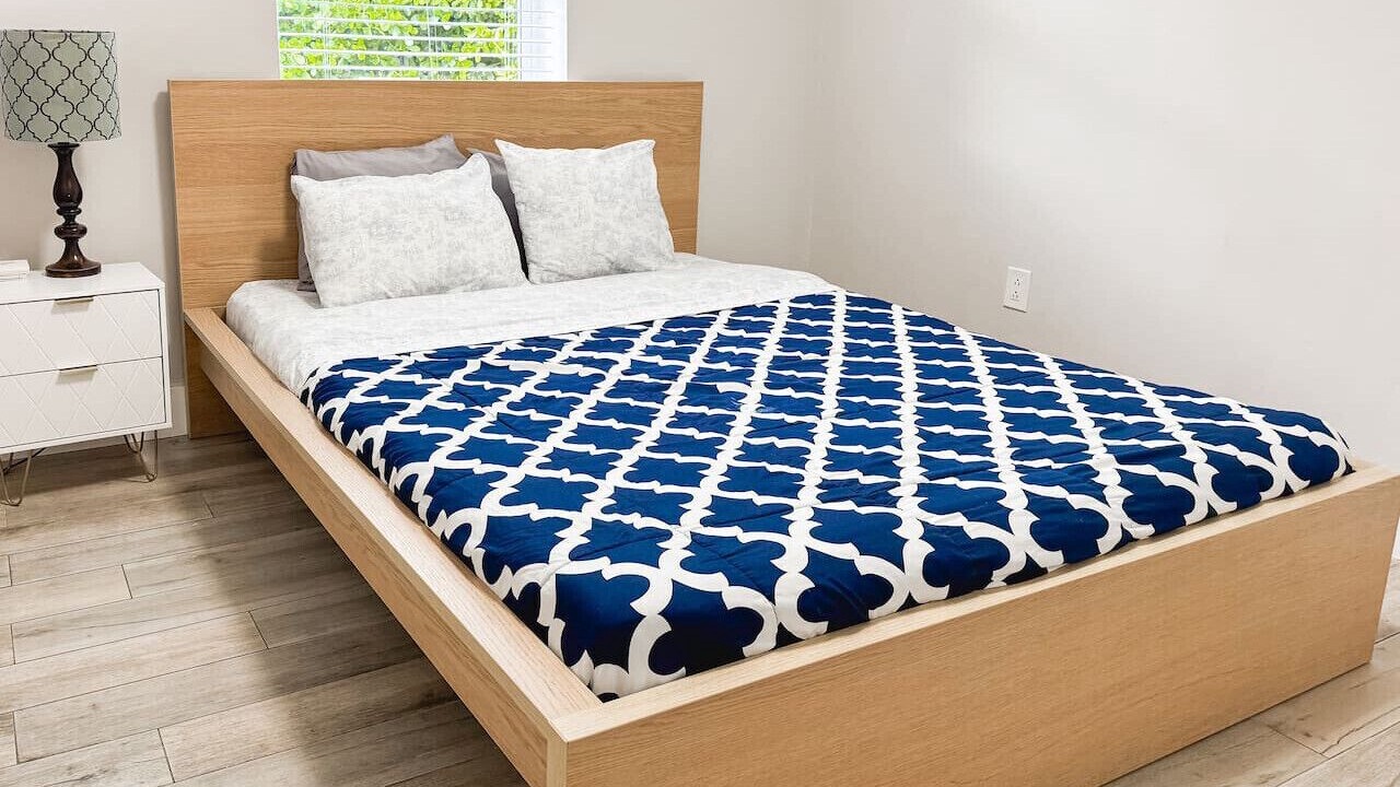 Photo of Bedroom in Biscayne Park