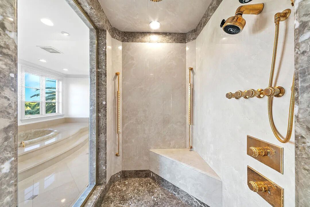 Photo of Bathroom in The Flats