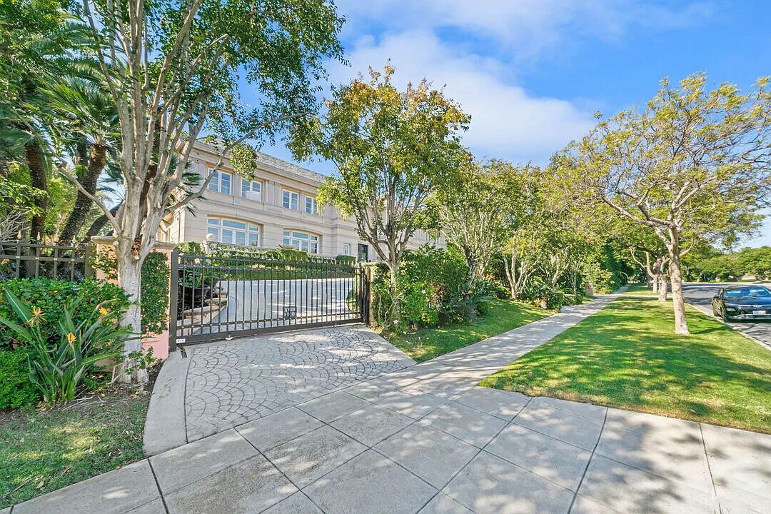 Photo of Outdoor in The Flats