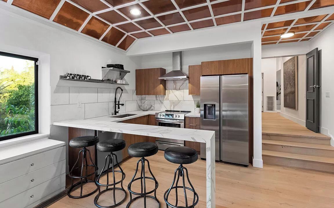 Photo of Kitchen in Holmby Hills