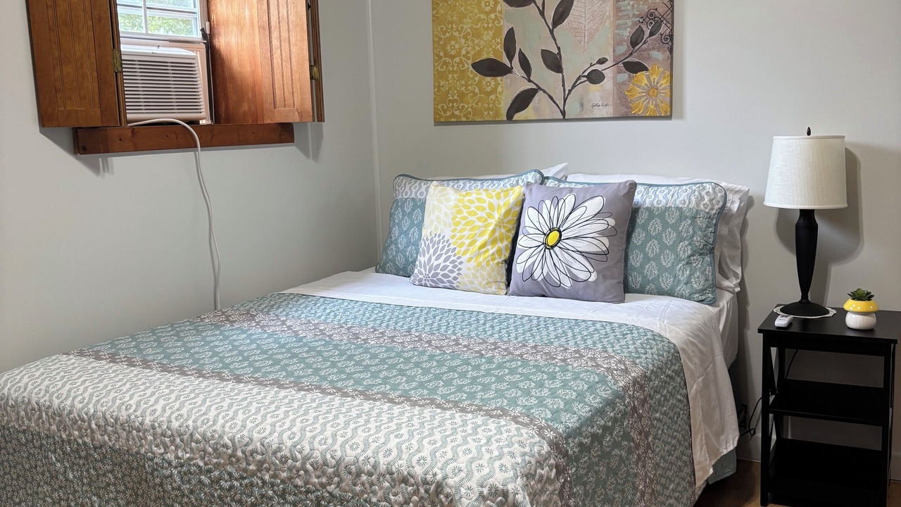 Photo of Bedroom in Clanton