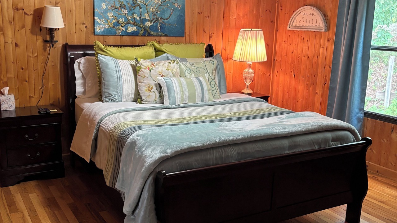 Photo of Bedroom in Clanton