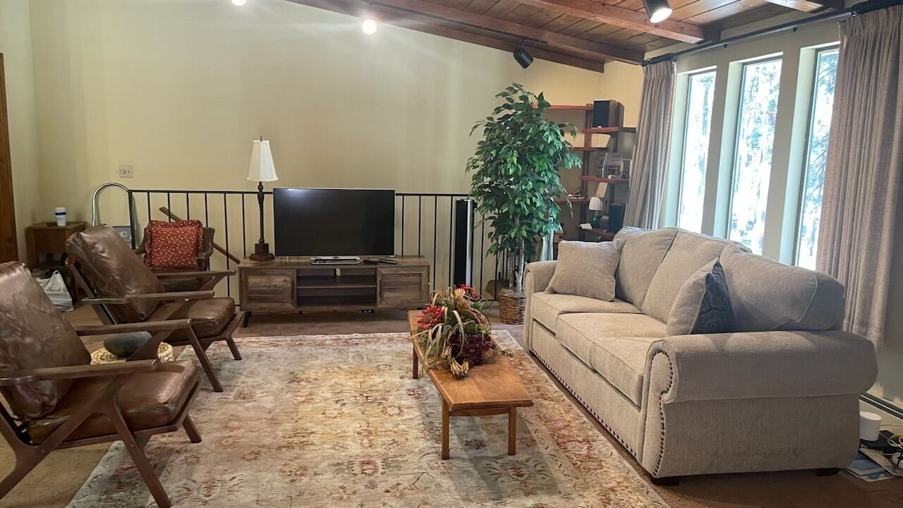 Photo of Livingroom in Zephyr Cove