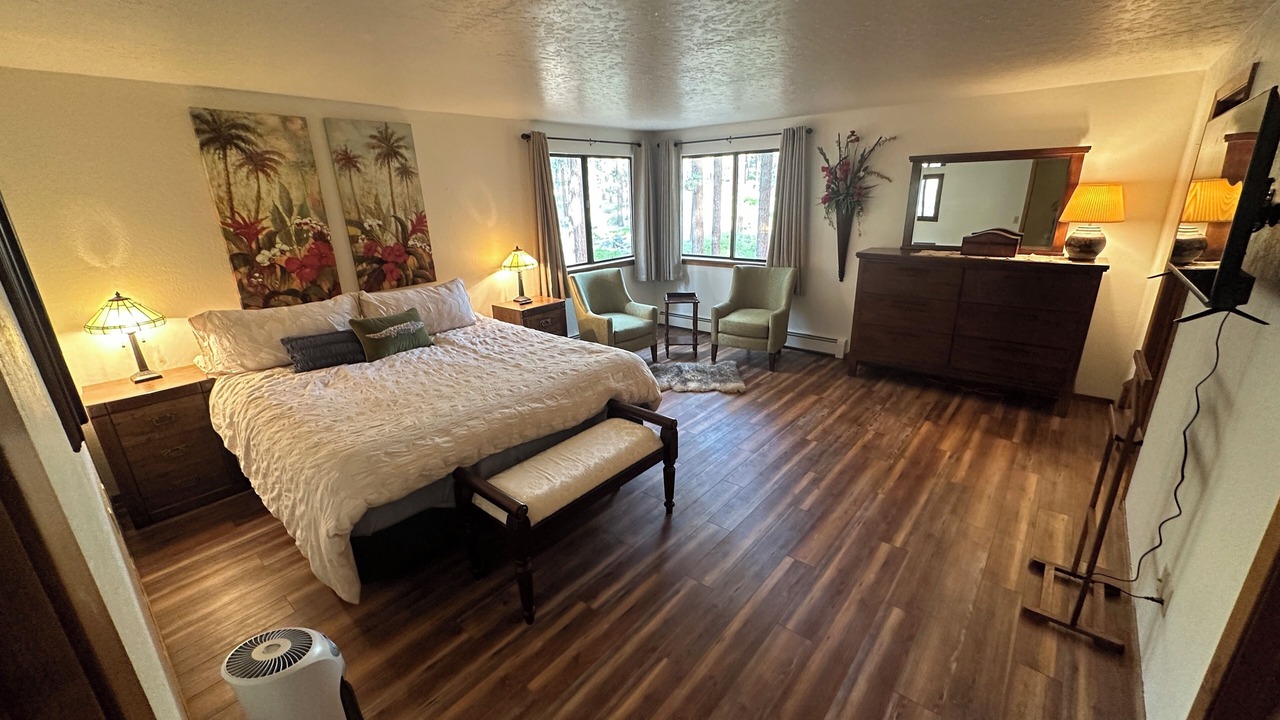 Photo of Bedroom in Zephyr Cove