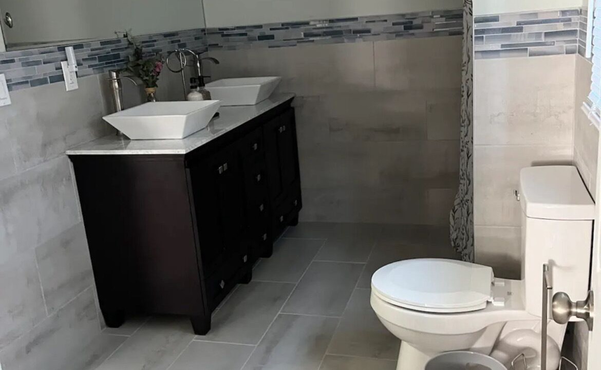 Photo of Bathroom in Hackettstown