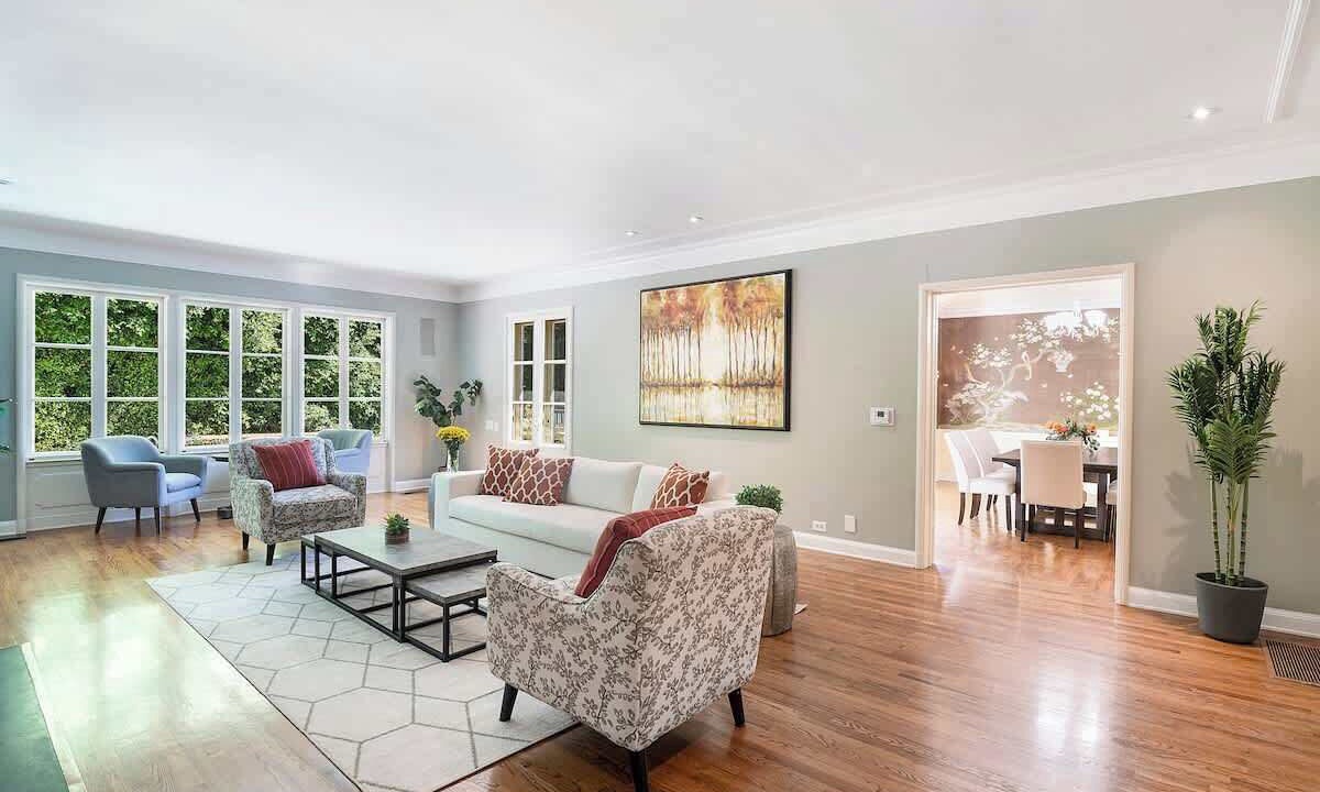 Photo of Livingroom in Holmby Hills
