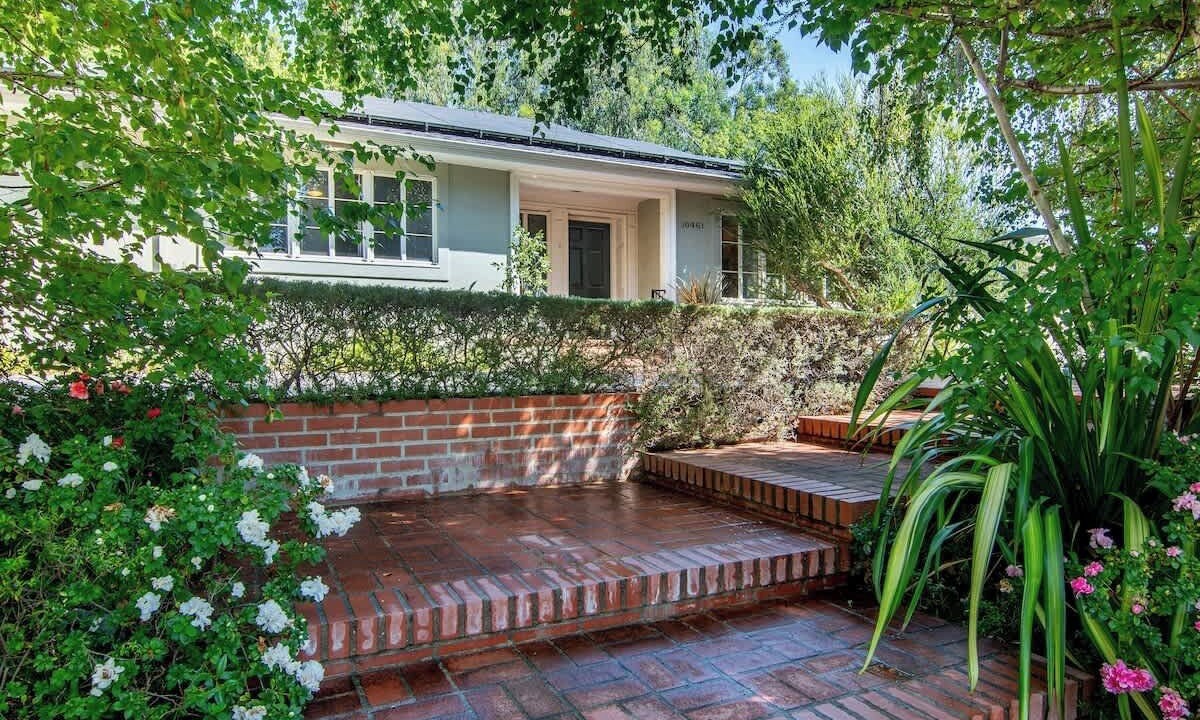 Photo of Outdoor in Holmby Hills